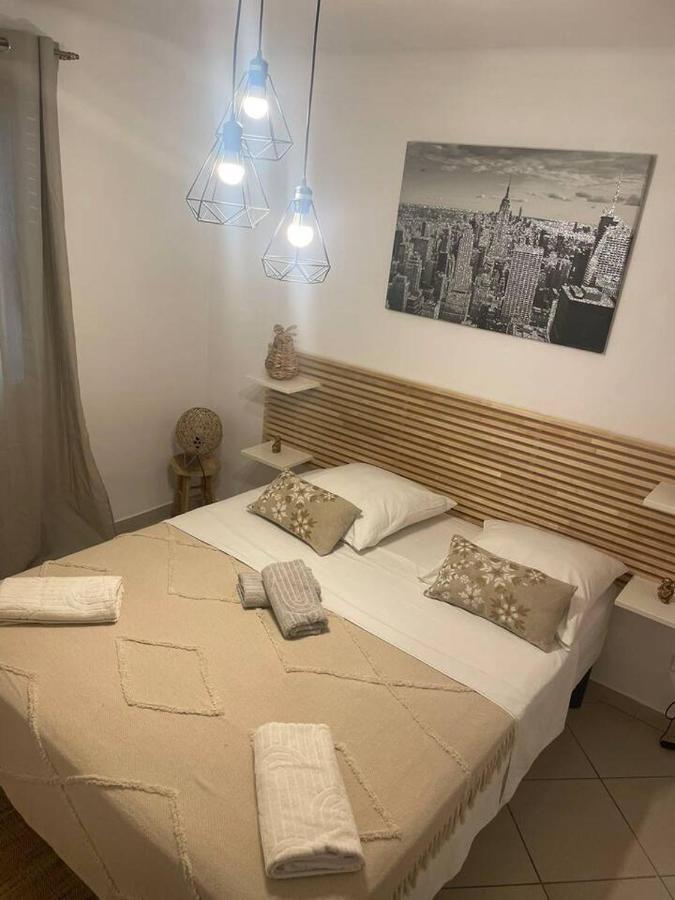 Appartement Proche Gare Tgv นีมส์ ภายนอก รูปภาพ