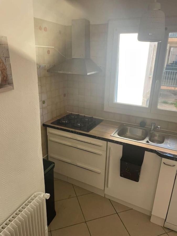 Appartement Proche Gare Tgv นีมส์ ภายนอก รูปภาพ
